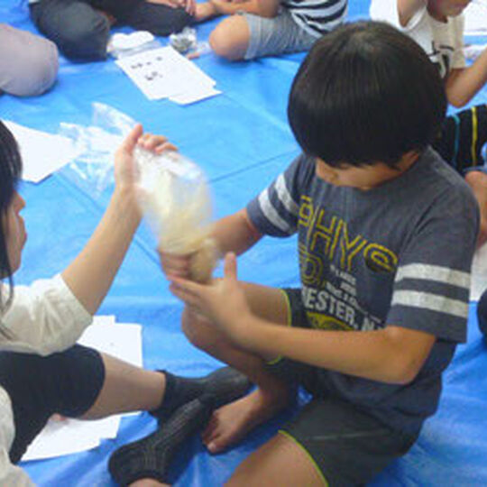 画像1424：3.塩切りこうじとつぶした大豆を混ぜる。きれいに混ざったら、